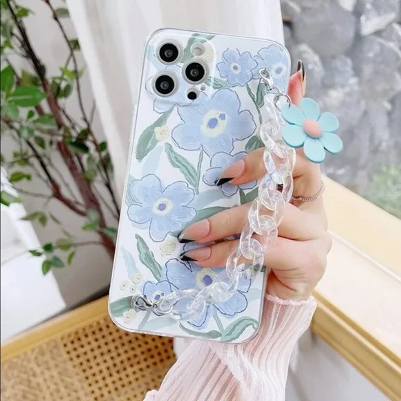 iPhone Floral Flower Blue Spring Phone Case with Chain NWOT - Picture 1 of 3